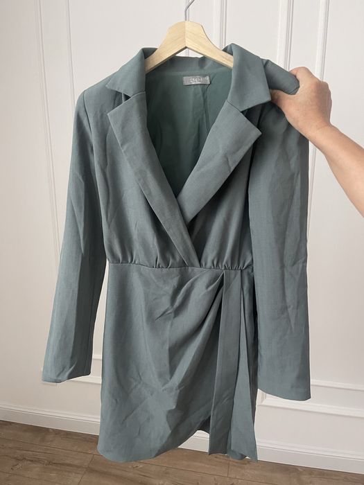 Платья очень красивые и стильные