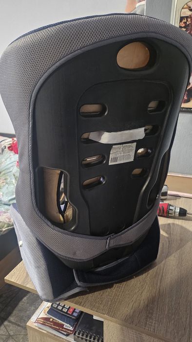 Стол за кола от 9-36 кг