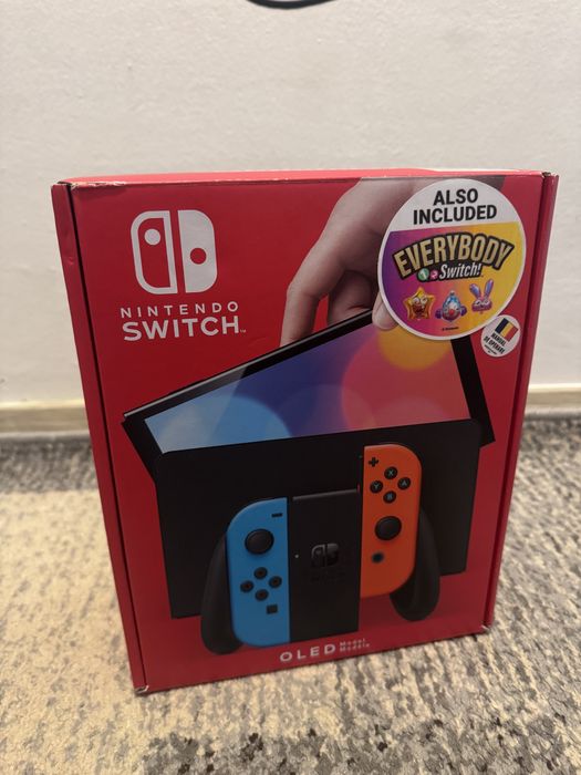 Vand Consola NINTENDO Switch OLED + Everybody 1-2-Switch