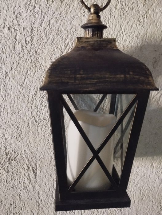 Свещник за декорация