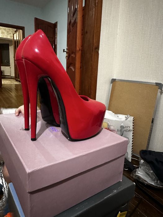 Туфли стильные на каблуке