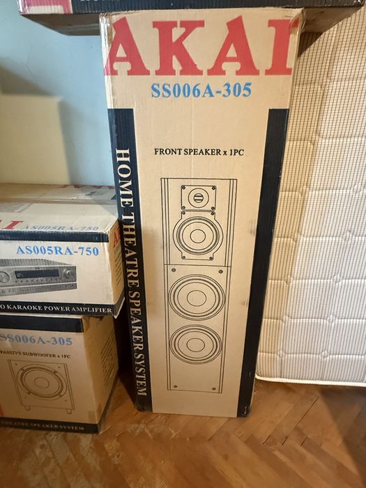 Sistem Audio Akai