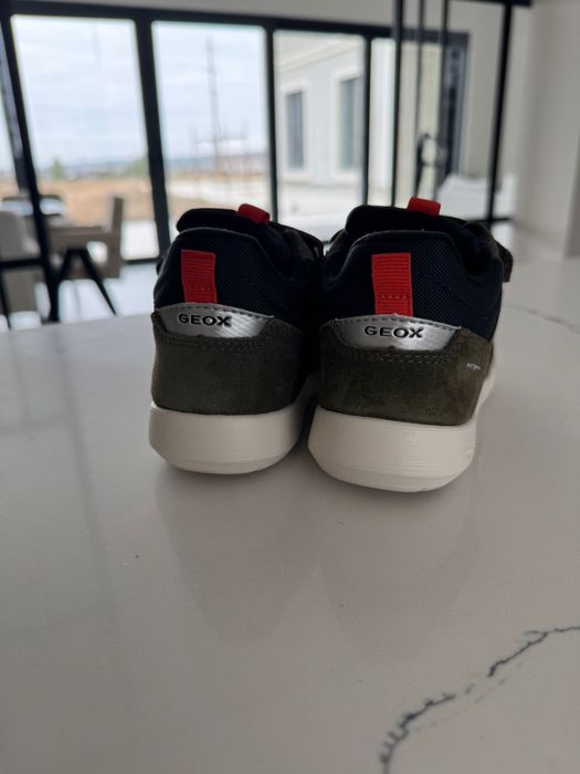 Adidasi Geox impermeabil