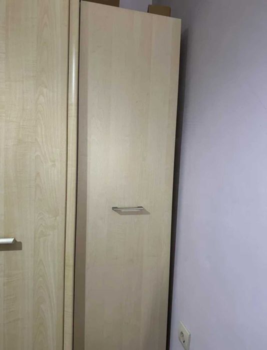 Шкаф размер 190х40х52.5см