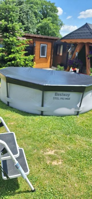 Piscina noua Bestway
