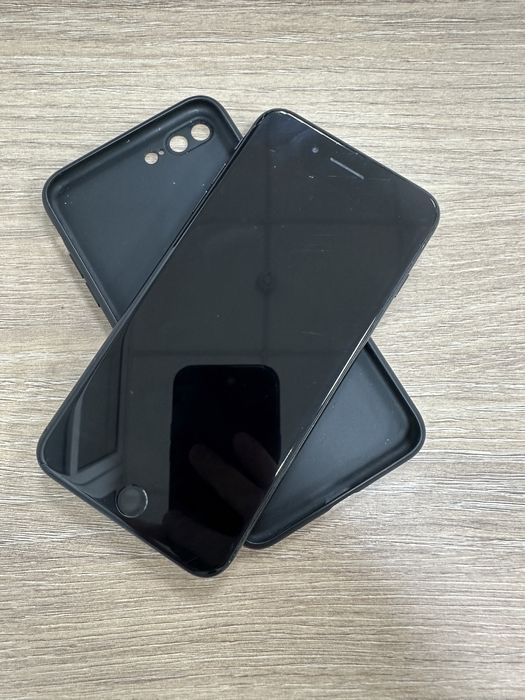 Продам Iphone 7 Plus 128 GB