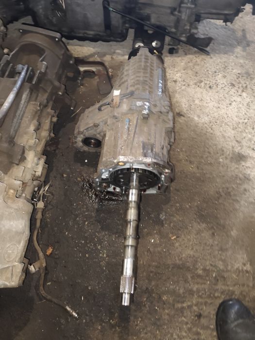 Раздатъчна кутия Infinity fx45s -313кс-2005г