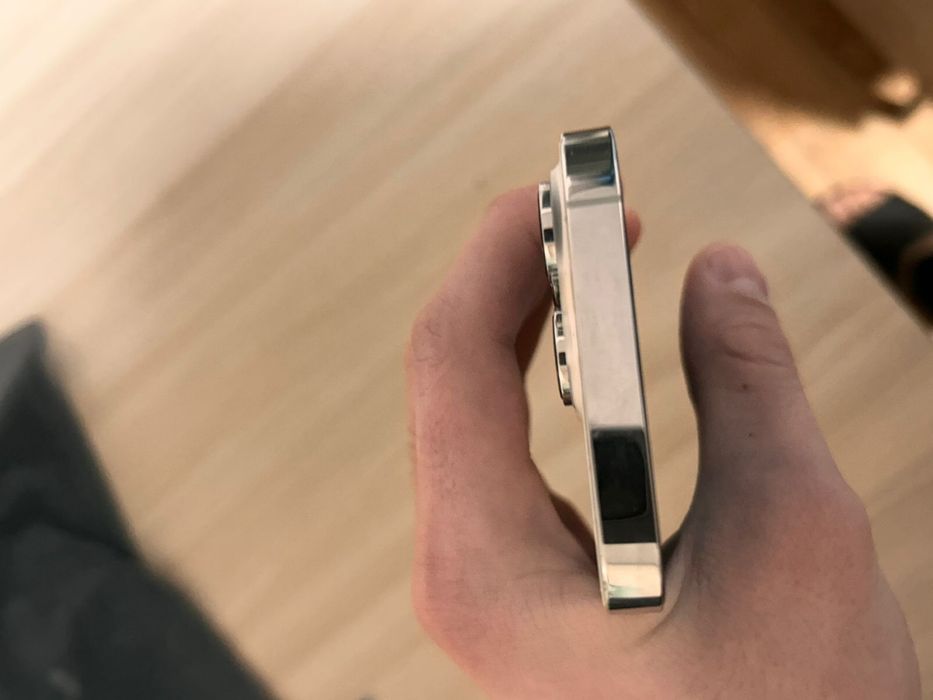 Iphone 14 pro с гарантией