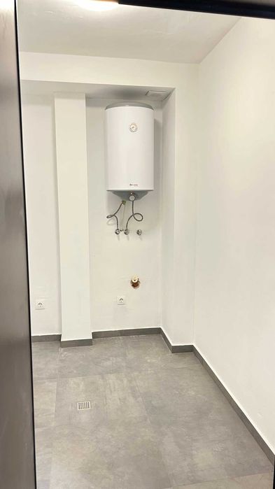 Дава се под наем Двустаен апартамент в Варна, Левски - 64 кв.м за 650 € - Снимка #2