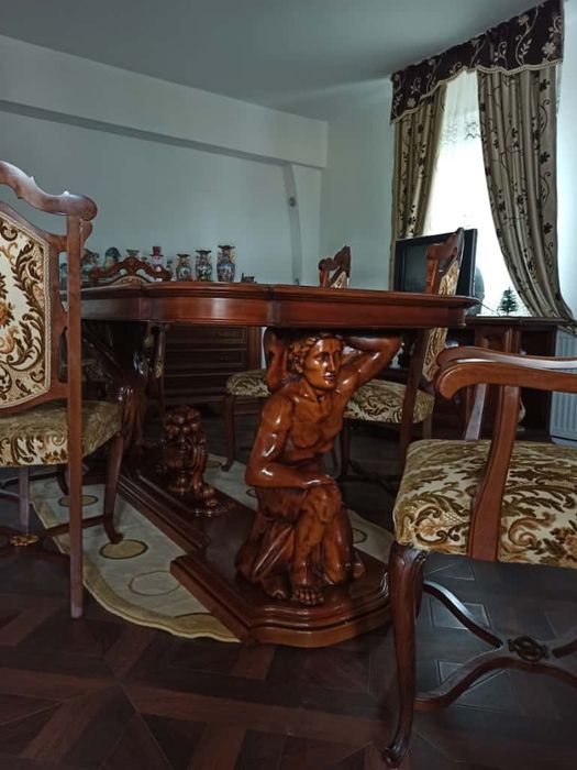 Sufragerie stil baroc fără defecte