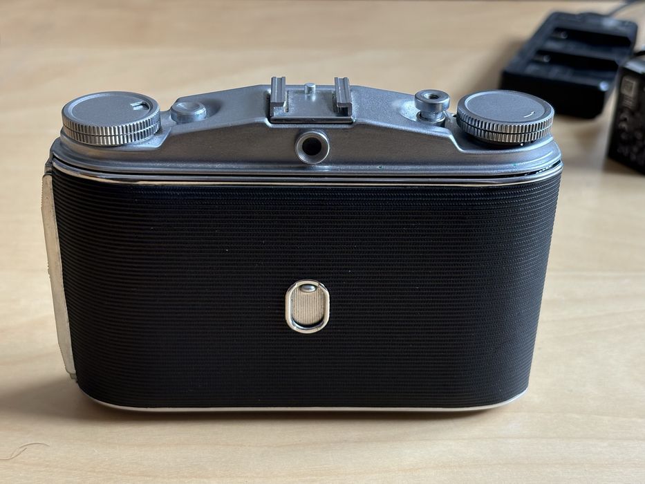 Camera foto pe film lat Agfa Isolette II