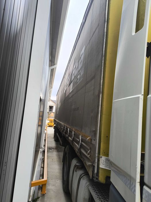 Daf xf 105 automat si semiremorca Krone prelata