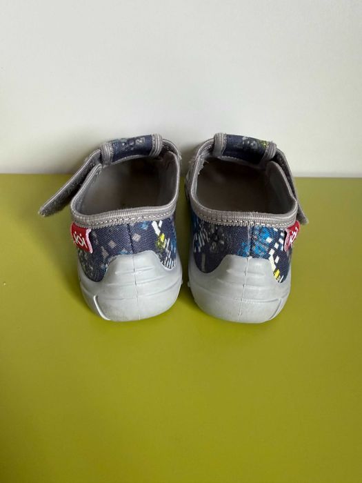 Детски пантофи Колев и Колев