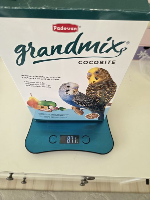 Colivie cu accesorii