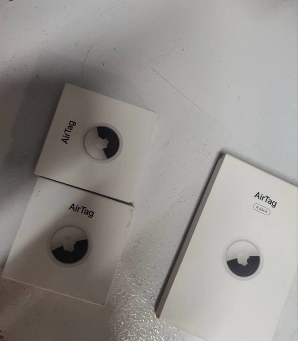 apple airtag gen 2, apple airtag 4 pack gen 2, apple airtag 4 pack gen 1