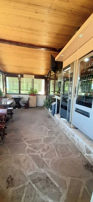 Продава се Хотел в Търговище, Център - 3000 кв.м за 150 €/кв.м - Снимка #4