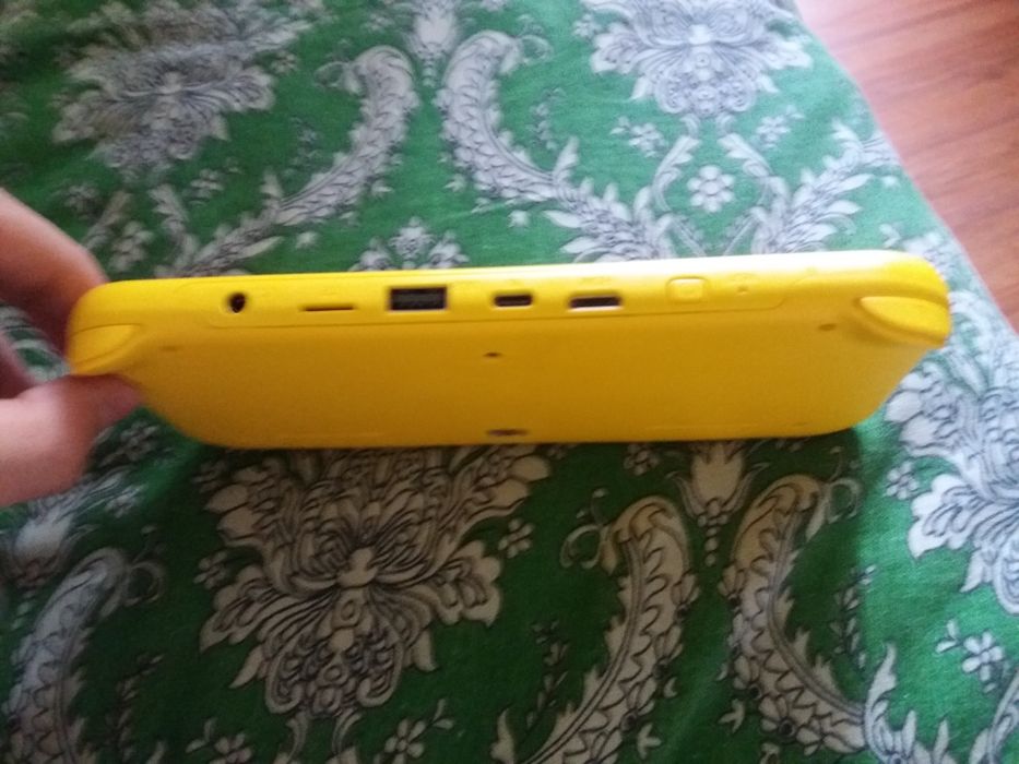 Игровая приставка