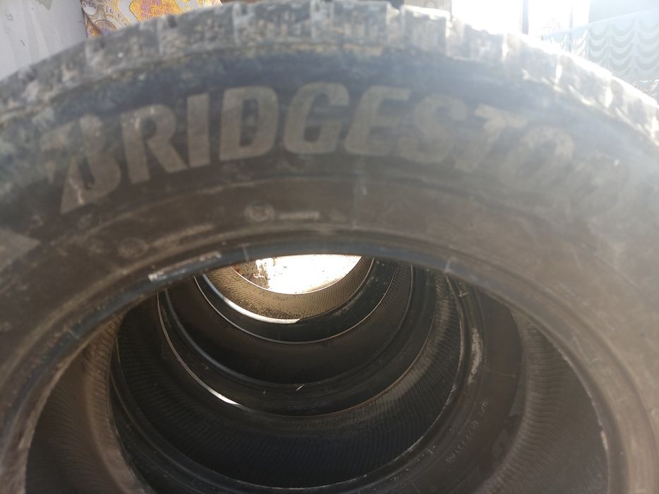 Продам шину NEXEN и Bridgstone