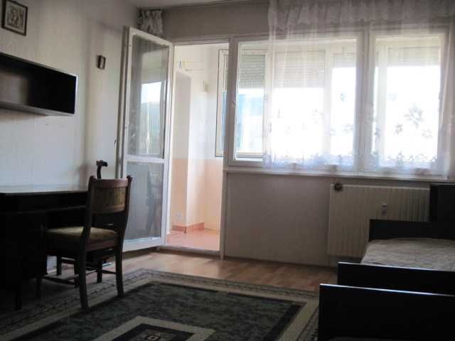 Двустаен апартамент под наем - Стрелбище -  55 м2 -450 евро
