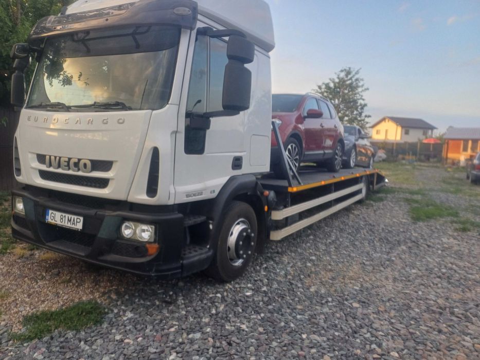 Tractari Tecuci. /Platformă  Auto