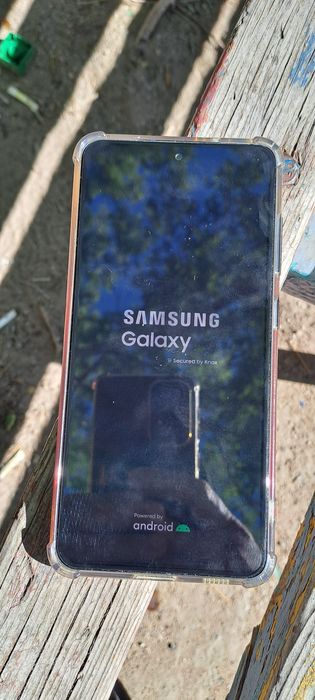 Продается samsung s 21 fe 256 гб