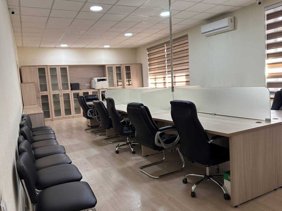 СРОЧНО 60м2 ОФИС ижарага берилади (Тайёр жихозлари билан)