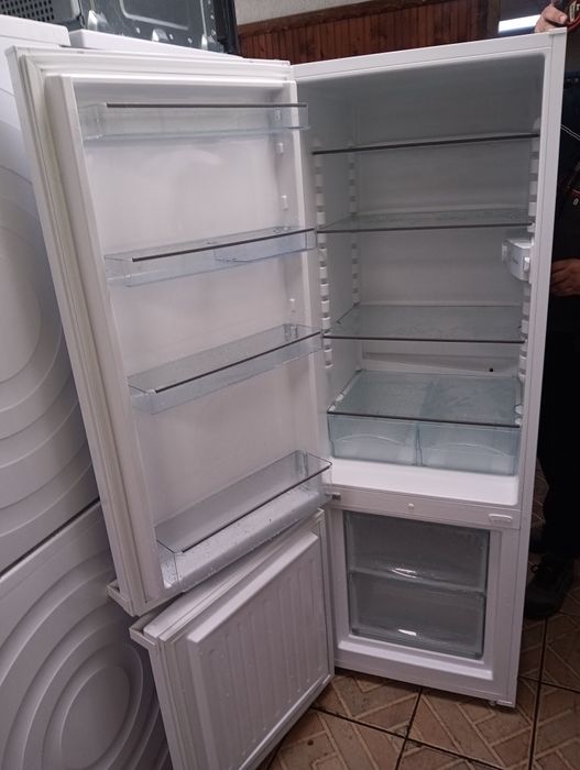 Комбиниран хладилник с фризер Миеле Miele с 2 години гаранция!