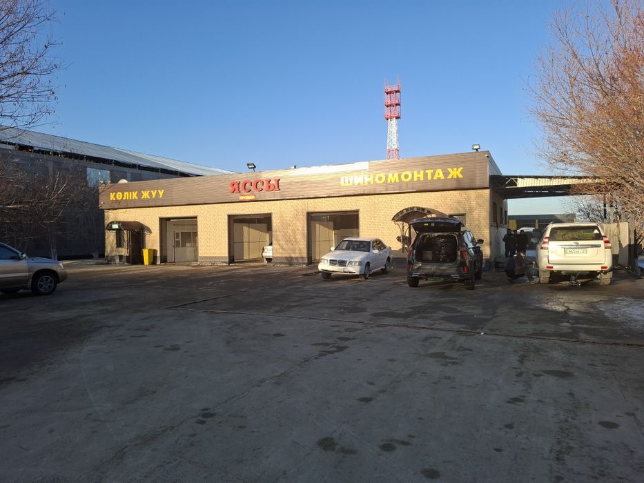 Продается автомойка  ЯССЫ,с магазином ,боксом для замены масло