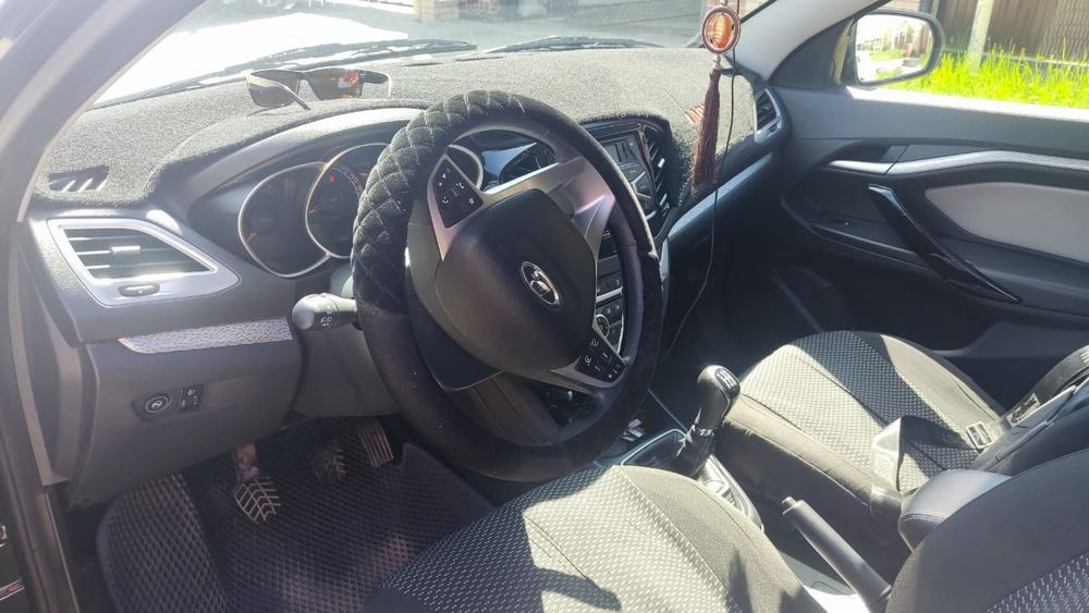 Лада Веста SW Cross