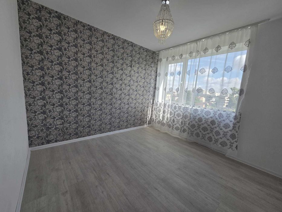 Particular, vand apartament 3 camere proaspat renovat Stefan cel Mare