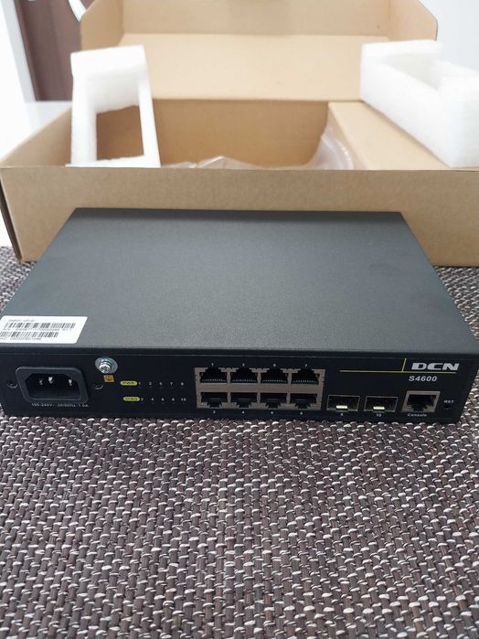 DCN S4600-10P...
