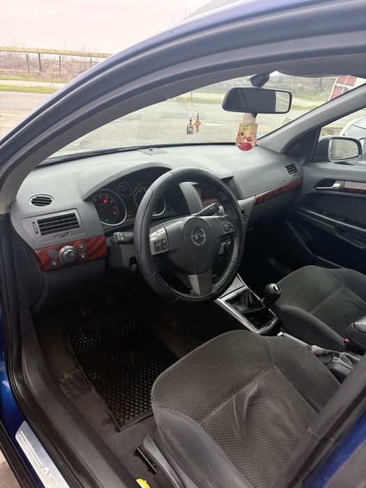 Opel astea H , 1.6 benzina 2005