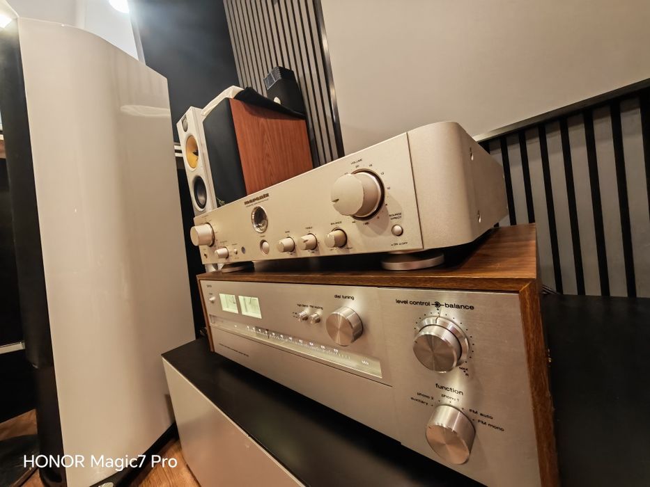 Amplificator Marantz PM17 MK II șampanie impecabil .