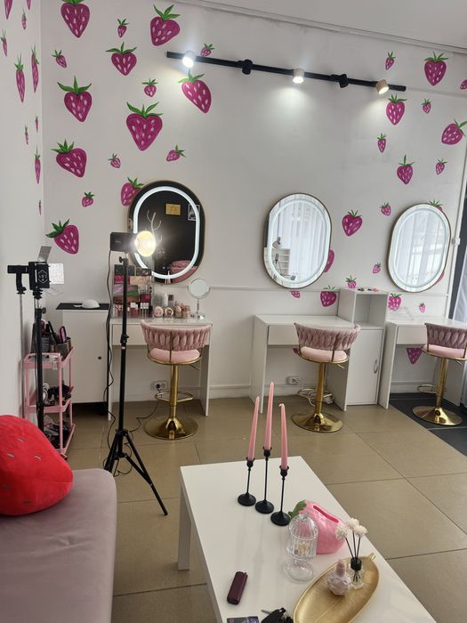 Стулья для салона кросаты!