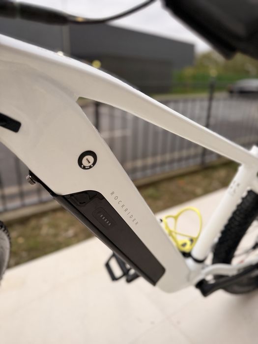 Vând bicicletă in Garantie e-bike electrică Rockrider E-EXPL 100, 29” – cumpărată acum 3 luni