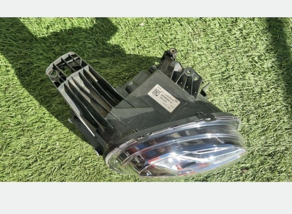 Far nissan  qashqai si juke  de europa.