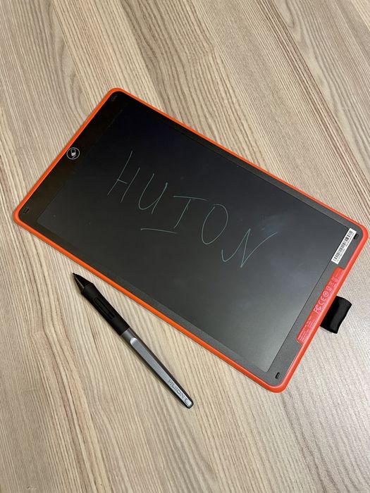 Графичен таблет Huion