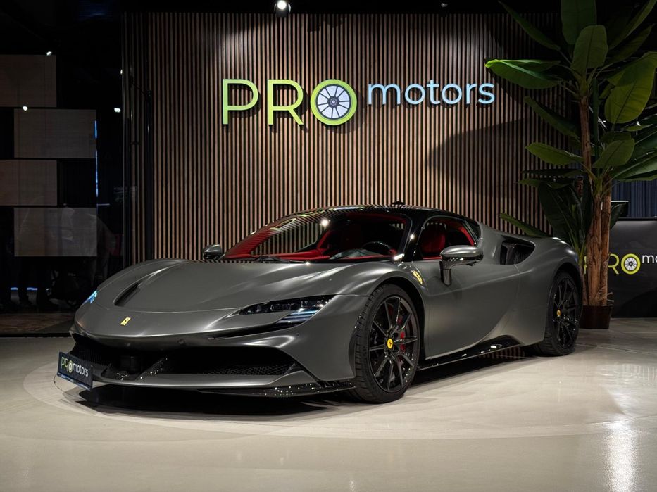 Ferrari SF90 Stradale Ferrari SF90 Stradale 2023