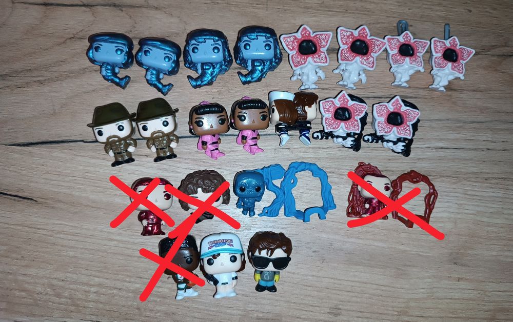 продам фигурки "stranger things"