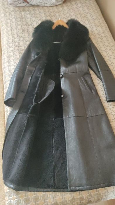 Продам женское пальто