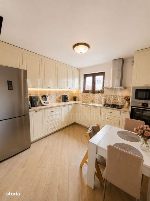 Casa 5 camere de vanzare in Tineretului Oradea, Oradea