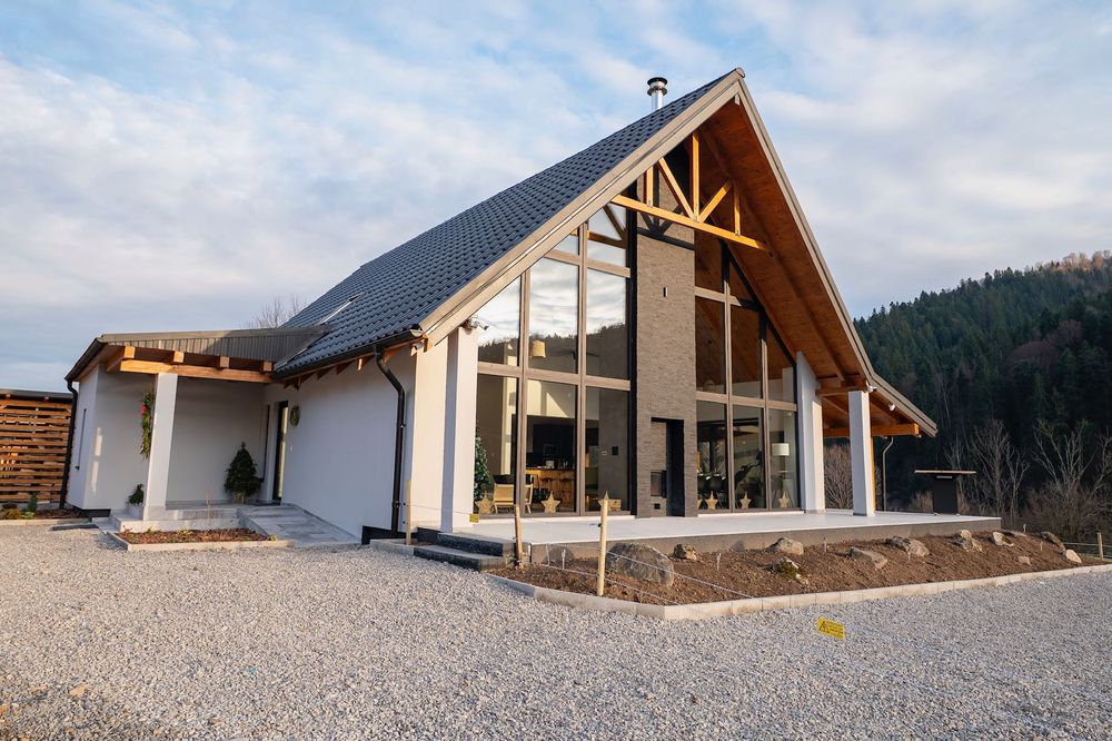 De Inchiriat Chalet M2 in Lunca Bradului, Jud. Mures