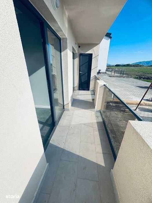 Apartament 2 camere ,decomandat, etaj 1,parcare, insorit , zona Supeco