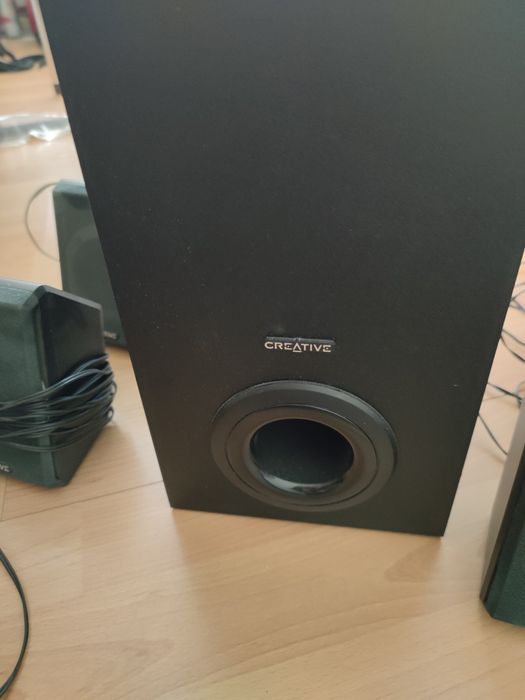 Тонколони за компютър Креатив и система  сд и касета Голд Стар