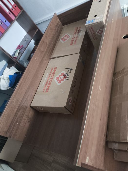 Продам столы офисные