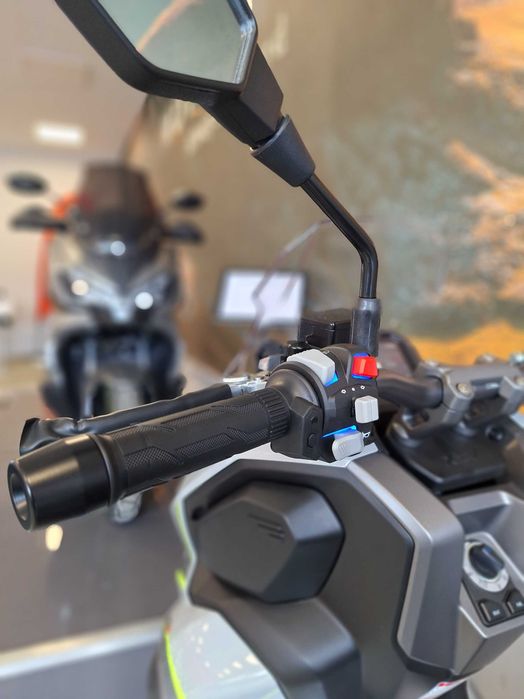 Scuter adventure, Daytona  Virtus 125 cc, ABS si TCS - Permis B! Rate.