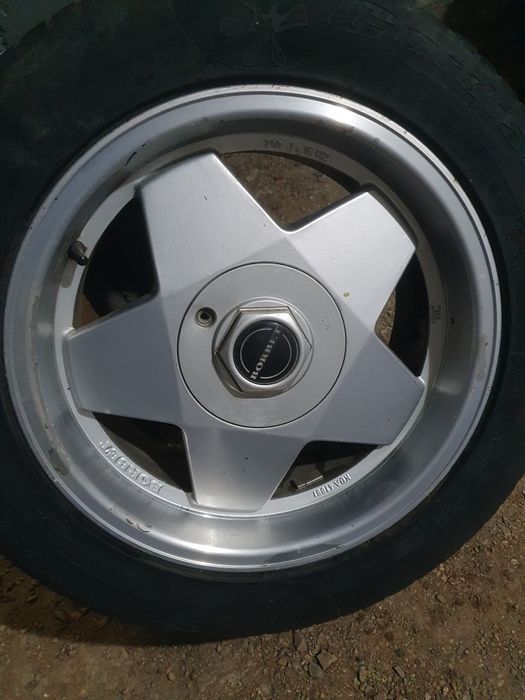 16 Диски с летней резиной.