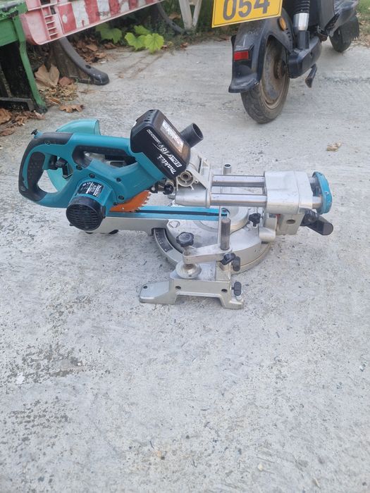 Circular stationar Makita BLS 713