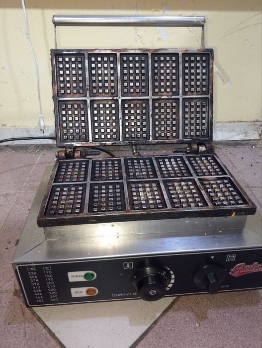 Вафельница сатылады