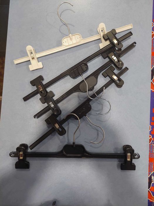 Продавам оборудване за детски магазин